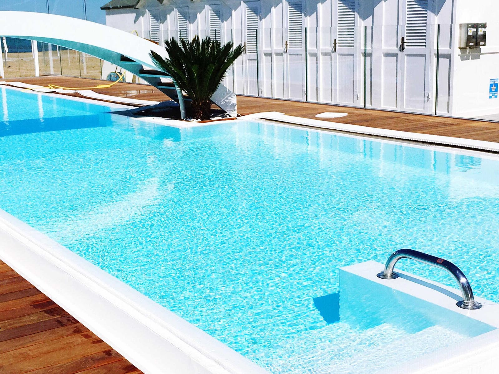 5 Budget Mistakes New Pool Business Owners Make — pool service business insights