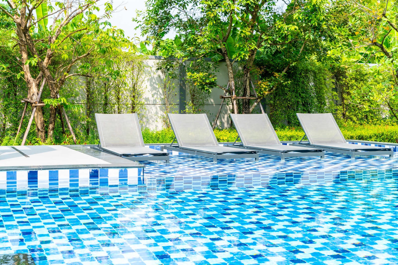 Avoiding Common Mistakes When Buying Pool Routes — pool service business insights