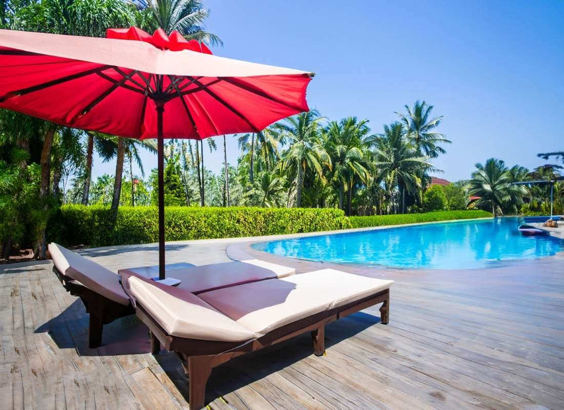 How Garland’s Neighborhood Expansions Affect Pool Service — pool service business insights
