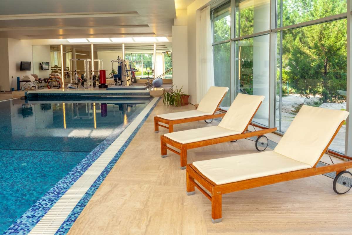 How Pricing Structures Impact Pool Route Profitability — pool service business insights
