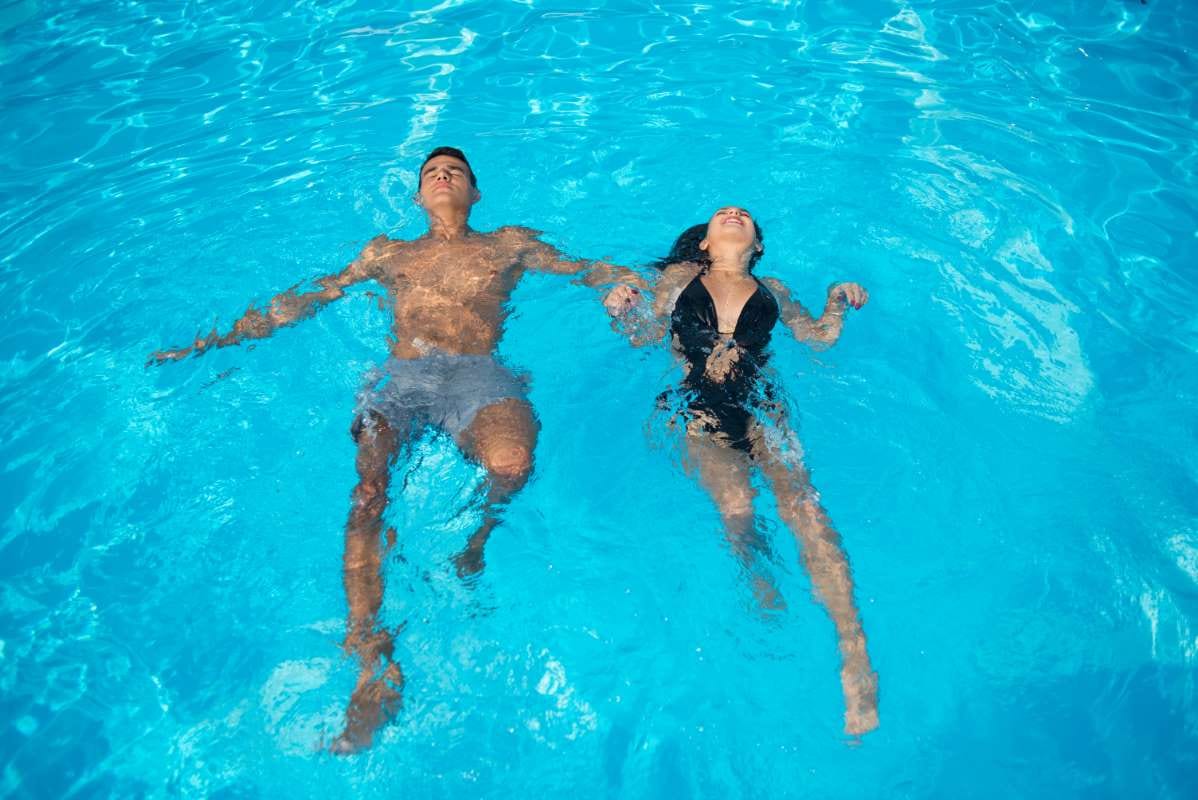 How Profitable is the Pool Business: Clearwater, Pinellas County, Pembroke Pines, Fort Myers, Deltona, Miami, Florida — pool service business insights