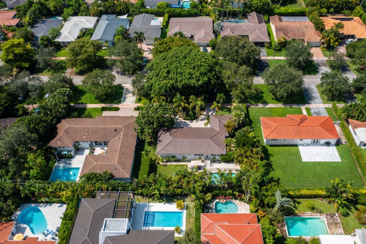 How to Use Customer Feedback to Guide Business Strategy — pool service business insights