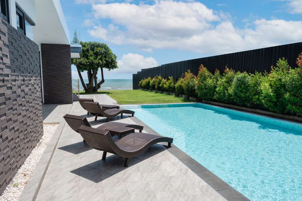 Market Research 101: Evaluating Demand in Different States — pool service business insights