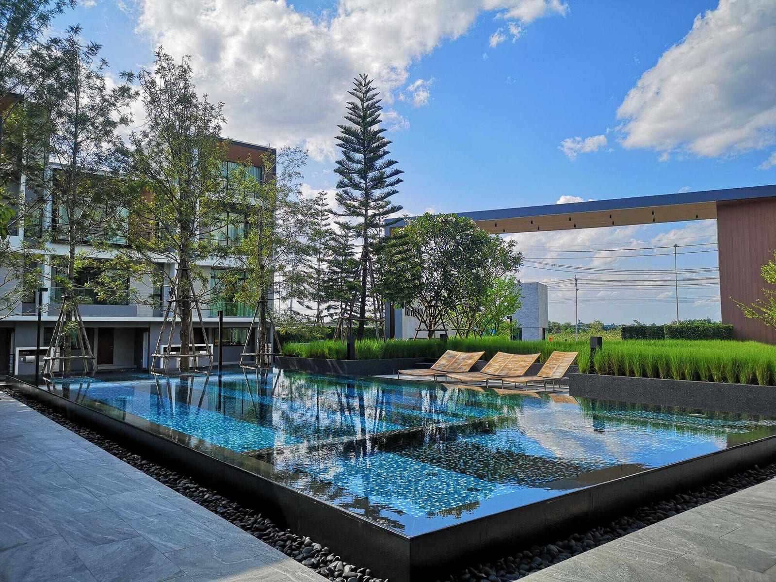 Navigating Strict Environmental Regulations in California Pool Routes — pool service business insights