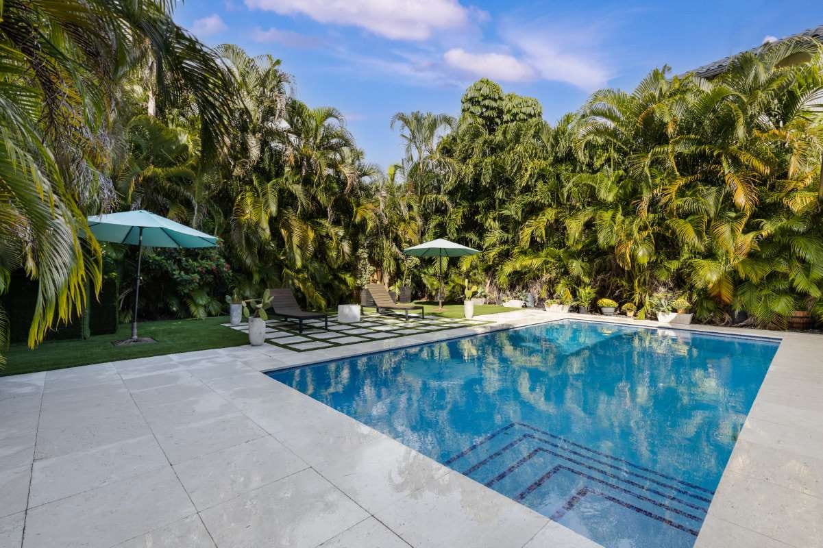 Service Technician Training in Tampa: How to Build a Scalable Business Model — pool service business insights