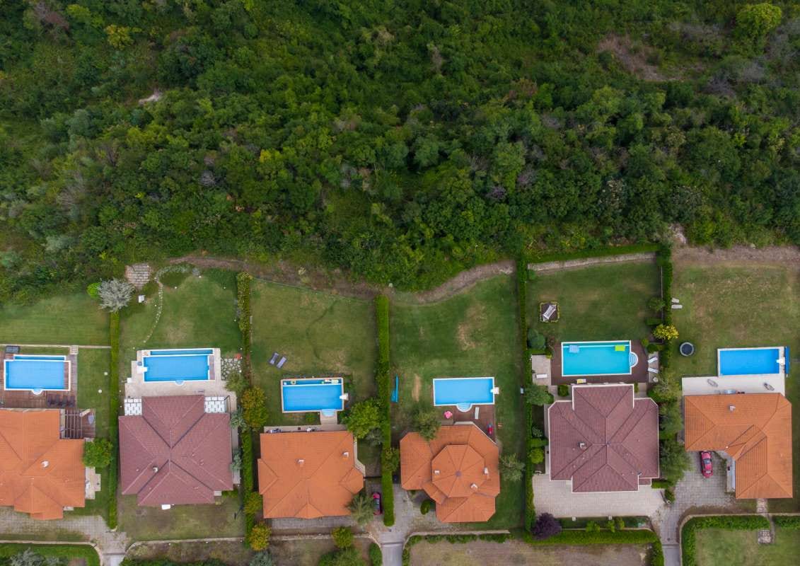 Swimming Pool Routes for Sale: Orlando, Orange County, Southwest Ranches, Lakeland, Hernando, Pinellas Park, FL — pool service business insights