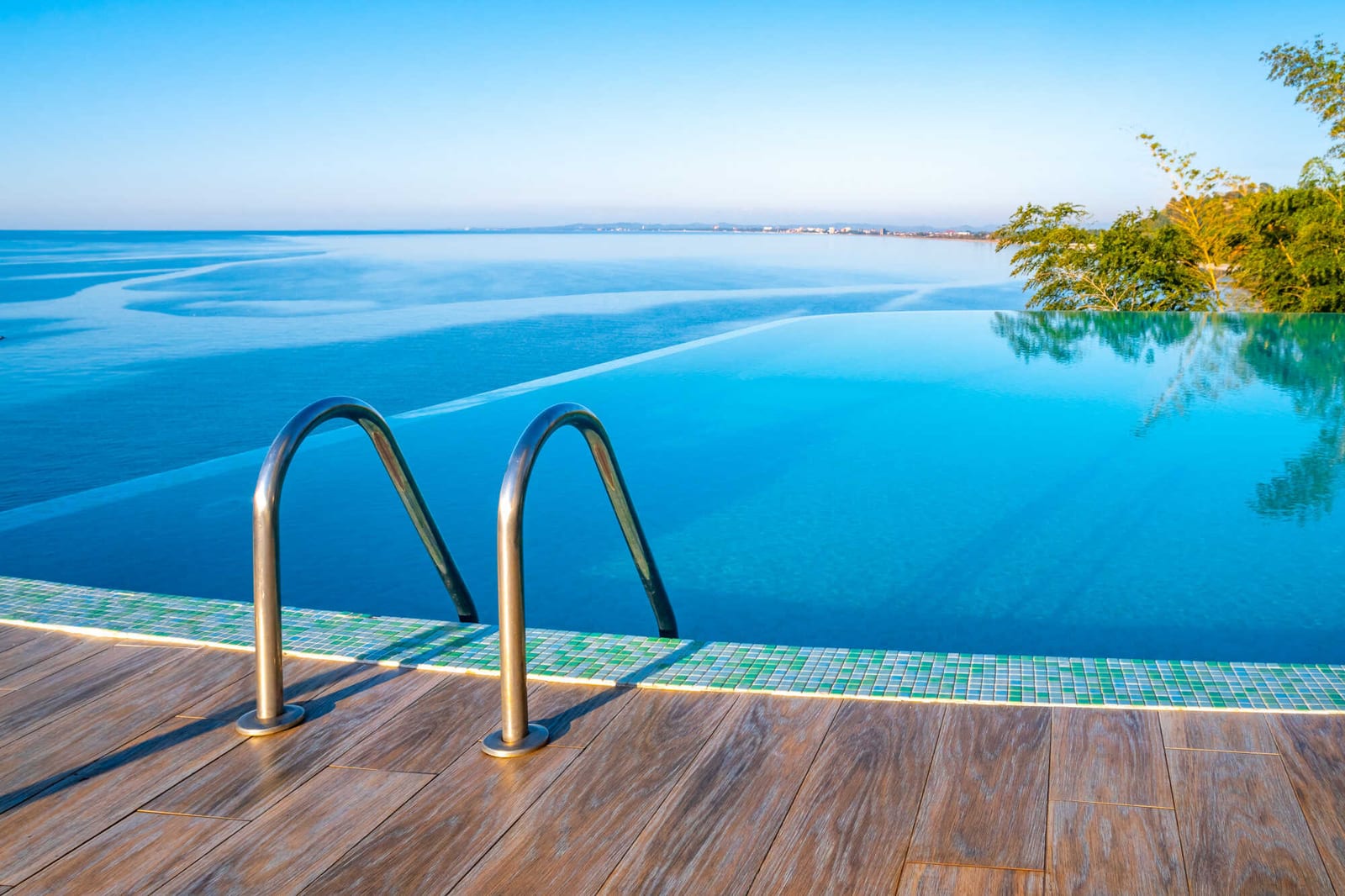 The Best Methods for Reducing Repeat Service Visits — pool service business insights