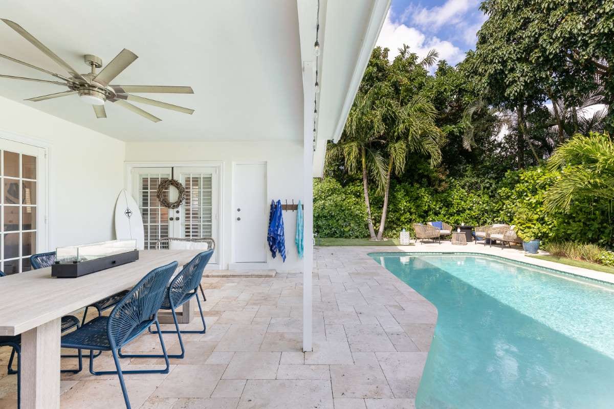 The Pros and Cons of Owning a Pool Route in Lakeland, Pinellas Park, Jensen Beach, Hobe Sound, and Casselberry, Florida — pool service business insights