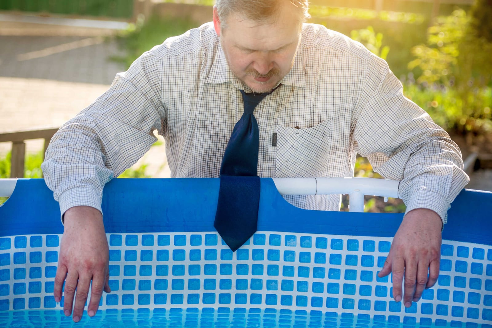Using Technology to Keep Detailed Logs of Each Client Visit — pool service business insights