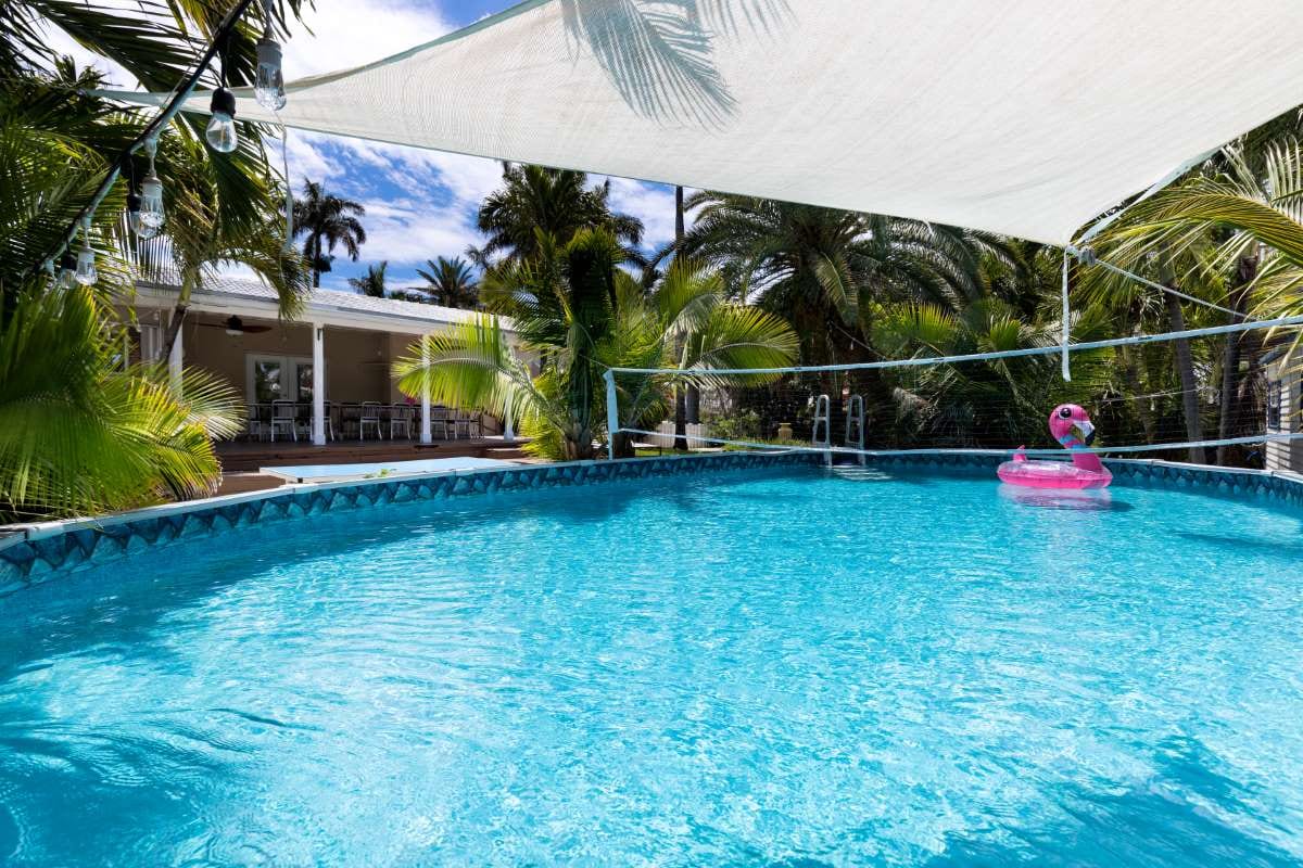 What is a Pool Service Route: Clearwater, FL; Houston, FL; Conroe, Montgomery County, TX; Harlingen, Cameron County, TX; Atascocita, Harris County, TX — pool service business insights