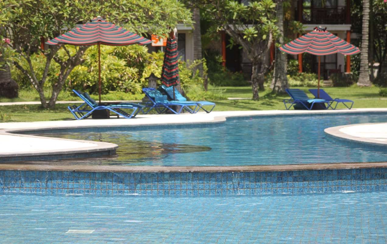 Why Drought-Prone Regions Adjust Pool Water Requirements — pool service business insights