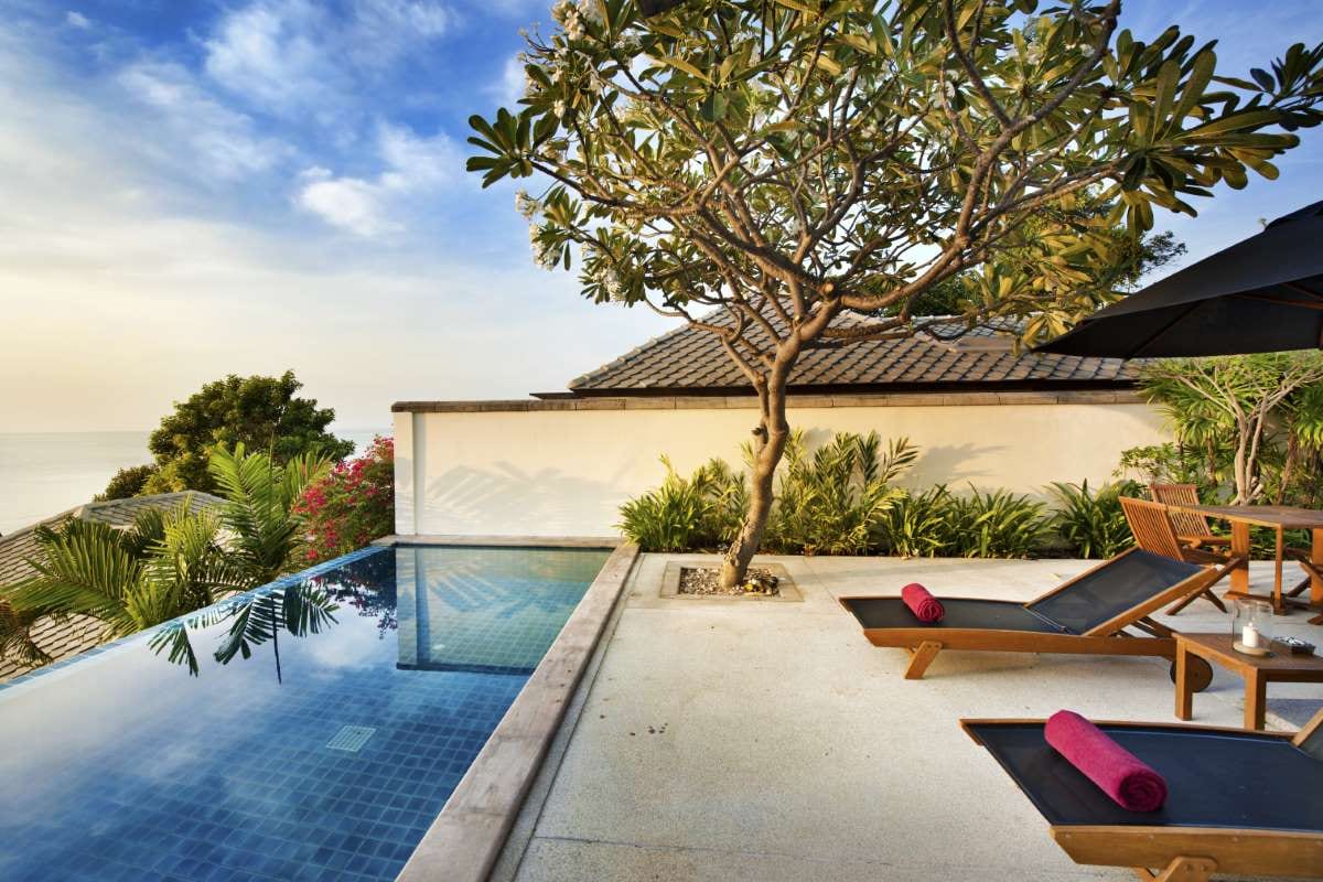 Why Reputation Management Is Crucial for Pool Technicians — pool service business insights