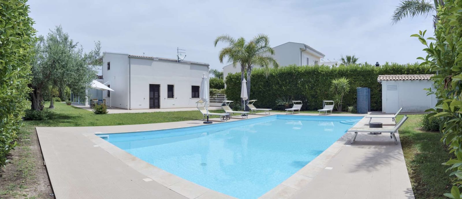 Why Urban Sprawl Creates New Pool Route Opportunities — pool service business insights